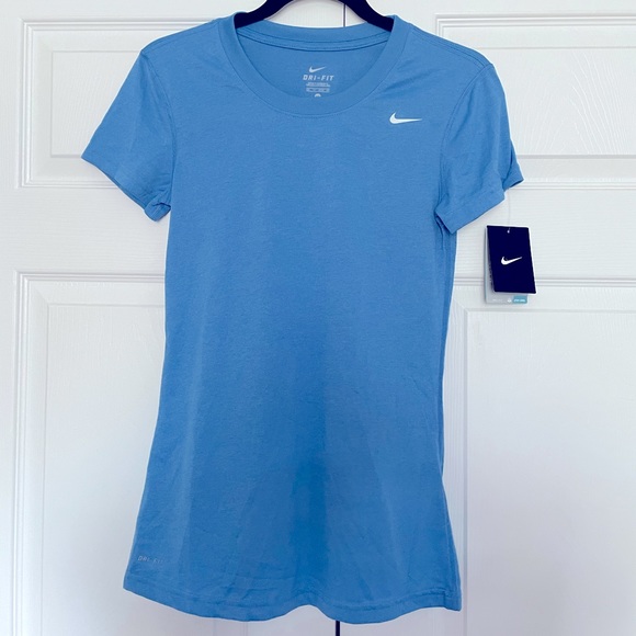 Nike Training Woman’s Dri-Fit Short Sleeve T-Shirt 💕 - Picture 1 of 9
